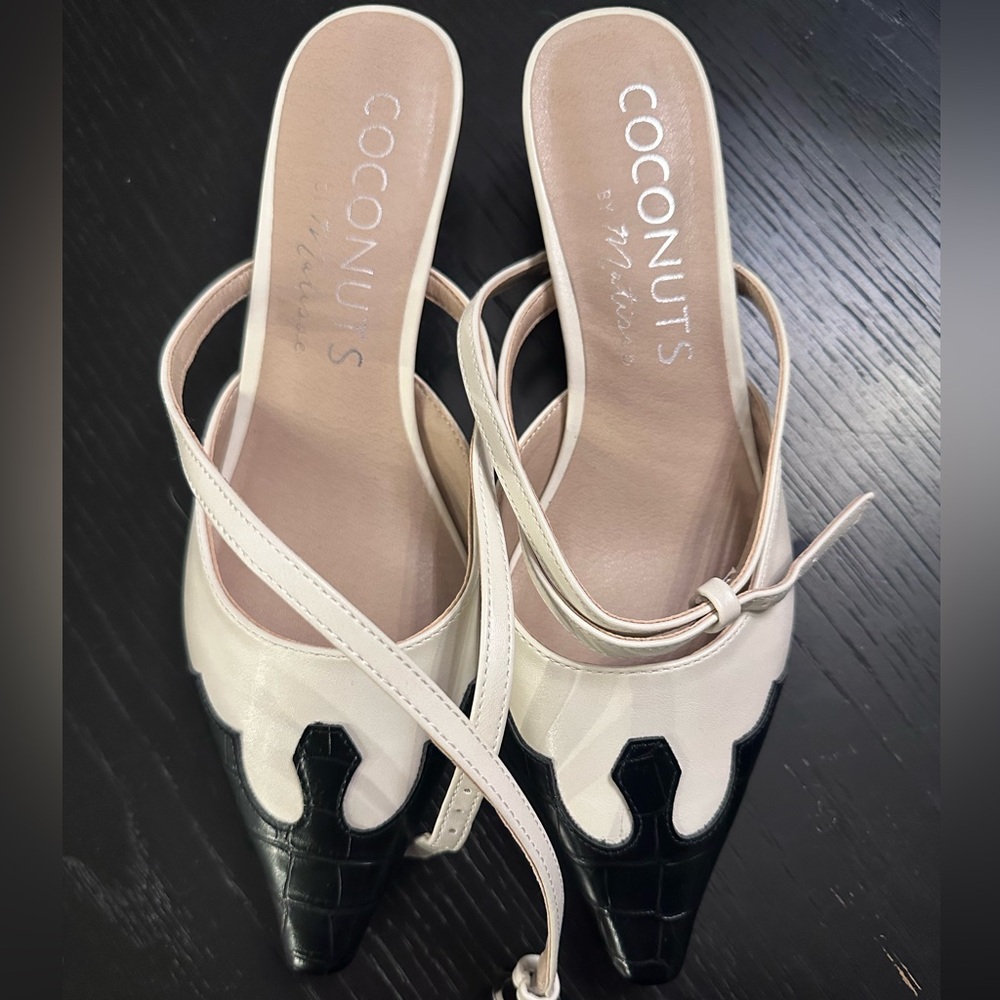 Coconuts by Matisse Black and Cream Western Mule Heels
